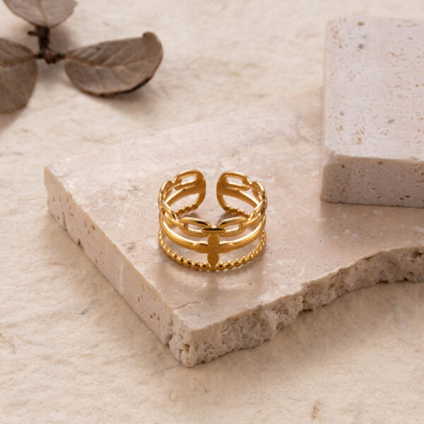 Adjustable Ring