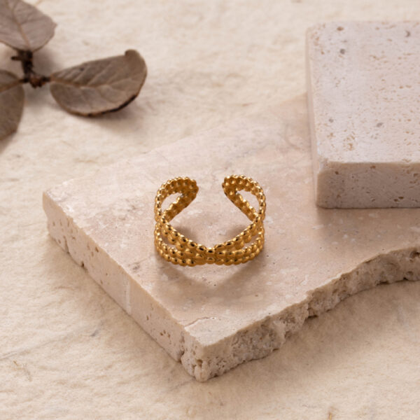 Adjustable Ring