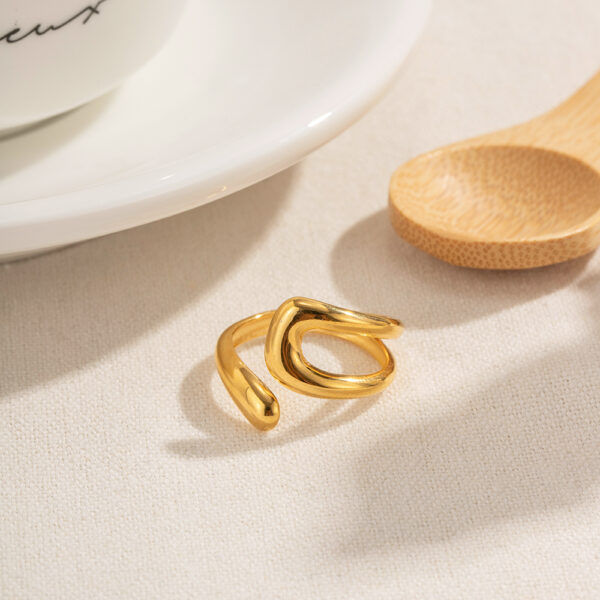 Twist Glow Ring - Image 6