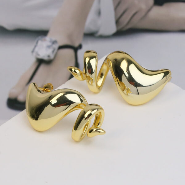 Golden Waves Earring