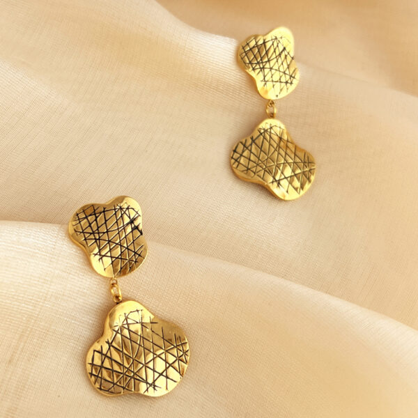 Golden Harmony Earring - Image 2
