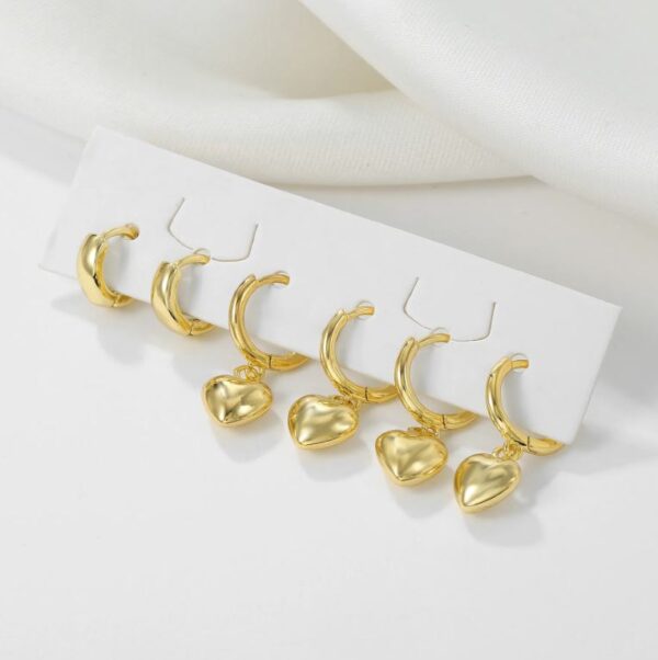 Golden Hearts Harmony Earring - Image 2