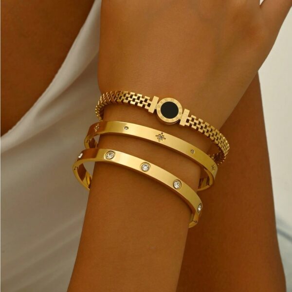 Black circle  Bracelet - Image 4