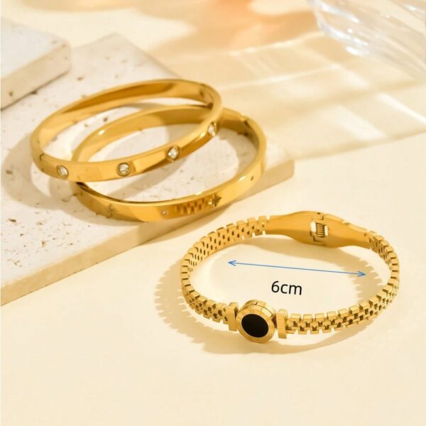 Black circle  Bracelet - Image 5