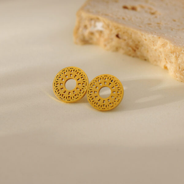Small Circle Earring