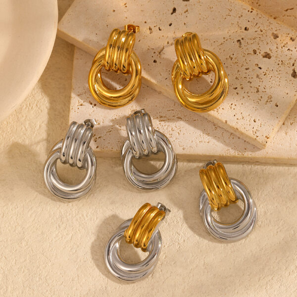 Loop Elegance Earrings