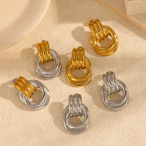 Loop Elegance Earrings - Image 3
